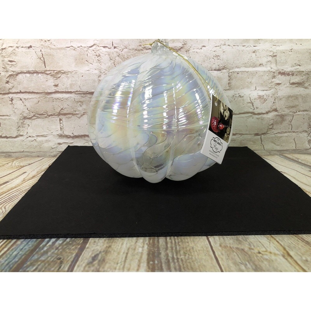 Huta Szkea artisan studio hand blown in Poland iridescent glass pumpkin - Picture 4 of 9